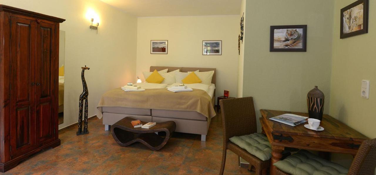 Hotel-Pension Mandy - Adults Only Senftenberg Ngoại thất bức ảnh